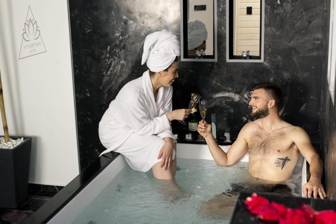 Infinity Spa Nagybecskerek Kültér fotó